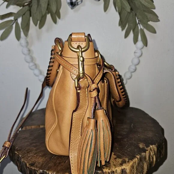 Dooney & Bourke Medium Pocket Satchel Tan Leather Tassel Bag Crossbody 8L977 - Picture 10 of 16